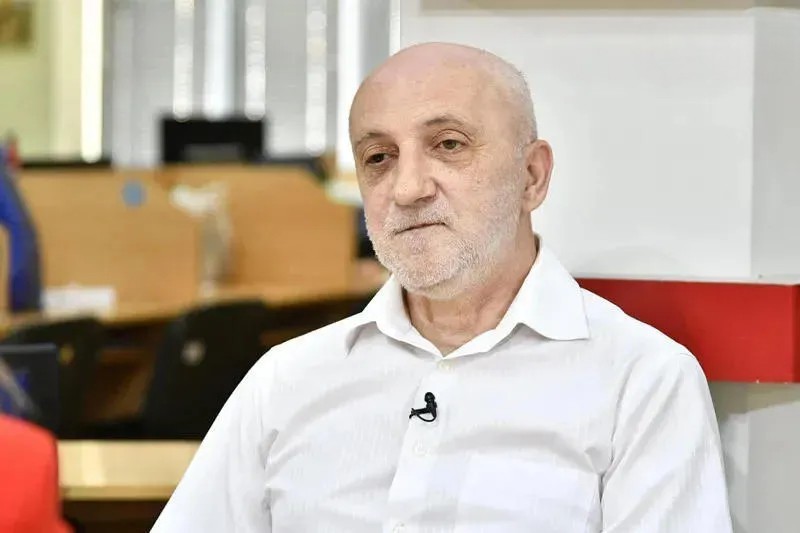 “ხელისუფლება ცდილობს ყოველთვის რომ ნებისმიერი ალტერნატიული აზრი, ნებისმიერი კრიტიკა გაანადგუროს ” – გია ხუხაშვილი “მეტრონომთან”