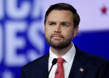 ჯეი დი ვენსი განცხადებას ავრცელებს