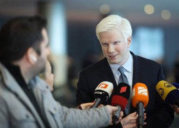 “ვგმობ ძალადობას და ჩემი აზრით, ეს ყველაფერი ასე არ უნდა მომხდარიყო” – ცოტნე ივანიშვილი