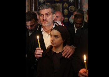 მიხეილ ყაველაშვილი სიონის საპატრიარქო ტაძარში სააღდგომო ლიტურგიას შვილებთან ერთად დაესწრო