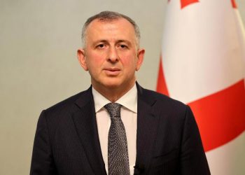 რა ქონებას ფლობს აჭარის მთავრობის თავმჯდომარის პოსტზე წარდგენილი ზურაბ პატარაძე – რა ინფორმაცია ვრცელდება?