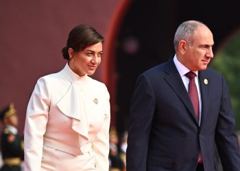 ნიკოლ ფაშინიანი ცოლს შეურიგდა