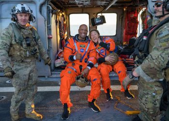 Artemis II-ის ეკიპაჟი დედამიწაზე უსაფრთხოდ დაბრუნდა