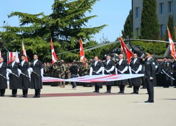 “მივესალმებით საქართველოს მიერ გაწეულ მუდმივ ძალისხმევას მოდერნიზაციისა და რეფორმების თვალსაზრისით, ასევე მის მრავალწლიან მისწრაფებას ნატოსთან სულ უფრო ძლიერი თავსებადობის მიმართულებით” – საფრანგეთის საელჩო