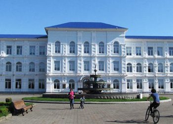 “ბსუ-ის ასოცირებულმა პროფესორმა სტუდენტების პერსონალური მონაცემები მოიპოვა და კოლეგებს ნეგატიური შეფასებები დაუწერა” – აჭარა თაიმსი