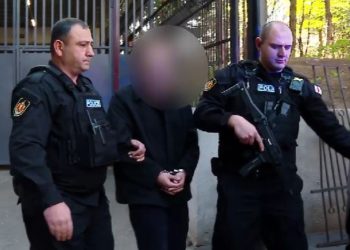 პოლიციამ ძალადობისა და მუქარის ბრალდებით ერთი პირი დააკავა