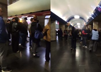 მეტროს პირველ ხაზზე შეფერხებაა, მოქალაქეები ვაგონიდან გამოიყვანეს – რა ხდება ადგილზე