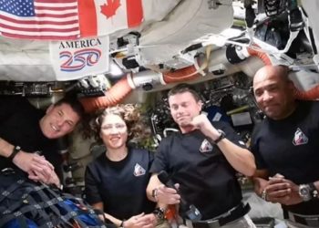 Artemis 2-ის ასტრონავტებმა მთვარეს შემოუფრინეს და დედამიწაზე ბრუნდებიან