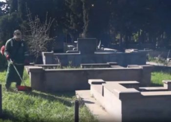 რუსთავის მერია აღდგომის დღესასწაულის წინ სასაფლაოების დასუფთავების მასშტაბურ სამუშაოებს ატარებს