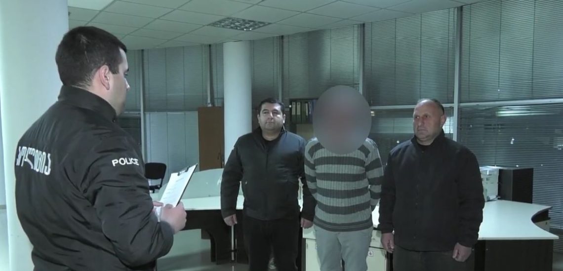 პოლიციამ ქვემო ქართლში ჯანმრთელობის განზრახ მძიმე დაზიანების ფაქტზე ერთი პირი დააკავა