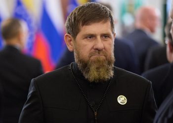 რამზან კადიროვმა “რუსეთში ცემენტის ინდუსტრიის განვითარებაში შეტანილი განსაკუთრებული წვლილისთვის” ორდენი მიიღო