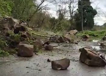 ქუთაისში, მწვანეყვავილას უბანში, მეწყერი ჩამოწვა – რა ვითარებაა ადგილზე?