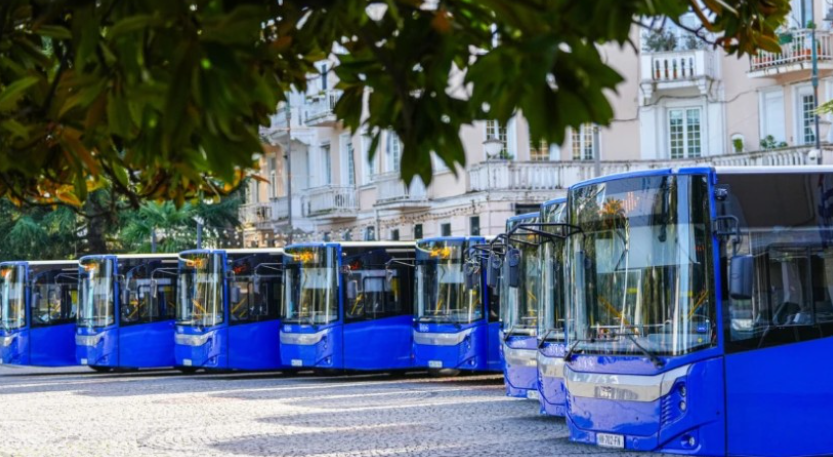 აღდგომის დღესასწაულთან დაკავშირებით ბათუმის მუნიციპალური ტრანსპორტი მგზავრებს უფასოდ მოემსახურება