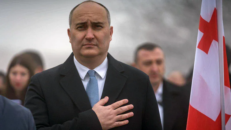 პროკურატურა ჯუანშერ ბურჭულაძეს, მის მოადგილე გიორგი ხაინდრავასა და ბურჭულაძის ცოლის ძმას, ვასილ მხეიძეს საპროცესო შეთანხმებაზე უარს ეუბნება, ვლადიმერ ღუდუშაურს კი საპროცესო შეთანხმება გაუფორმდება