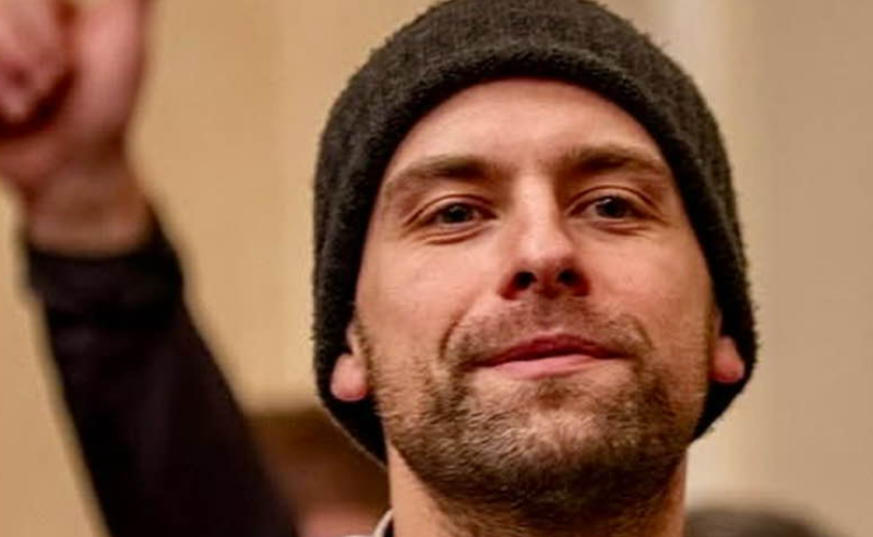 გაათავისუფლეთ ანდრო ჭიჭინაძე და საპროტესტო აქციების გამო დაპატიმრებული სხვა პირები – ესტონეთის თეატრის საზოგადოება