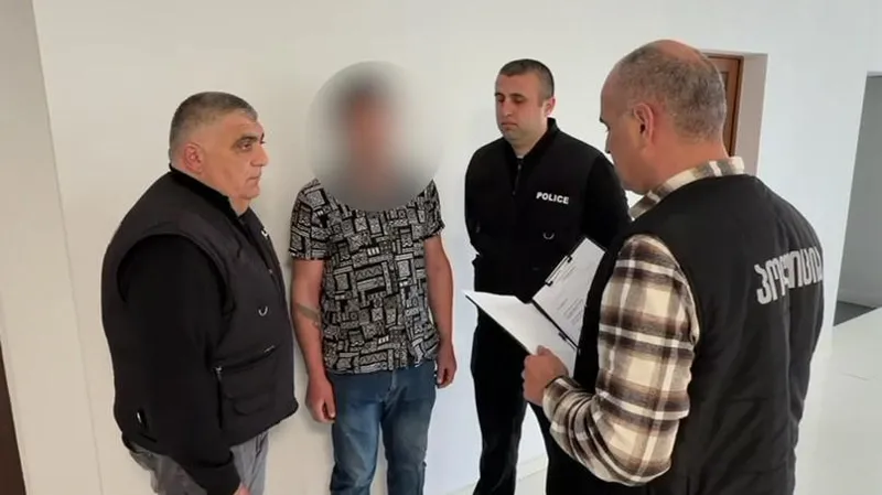 დუშეთში ცივი იარაღით მამაკაცი დაჭრეს – დაკავებულია ერთი პირი