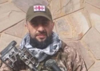 უკრაინაში დაღუპული დავით ღოღაძე თელავში, საგვარეულო სასაფლაოზე, სამხედრო წესით დაკრძალეს