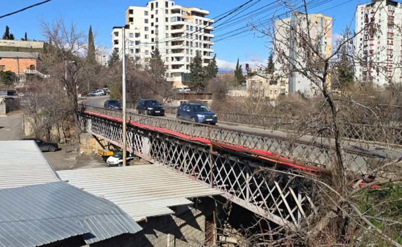 მდინარე დიღმურას ხიდზე, 15 აპრილიდან 5 თვის განმავლობაში, საავტომობილო მოძრაობა იზღუდება – მერია