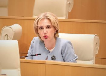 “ევროკავშირთან დაახლოების პროცესი მიმდინარეობს ჩვეულ რეჟიმში…თუ ვინმე არღვევს ასოცირების შეთანხმებას, ეს არის ევროკავშირის დღევანდელი ბიუროკრატია” – ეკა სეფაშვილი