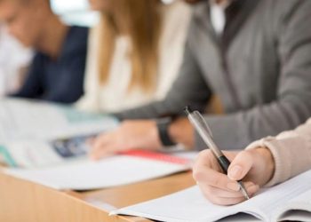 “ეროვნულ გამოცდებზე იმავე სირთულის ტესტები იქნება, რაც გასულ წლებში იყო – არც მინიმალური კომპეტენციის ზღვარი შეცვლილა” – გამოცდების ეროვნული ცენტრის ხელმძღვანელი თამარ მემანიშვილი