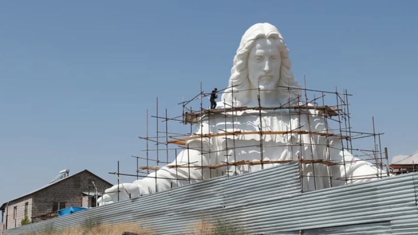 ის თითქმის დასრულდა… – ცნობილია თარიღი, როცა სომხეთში მსოფლიოში უდიდეს იესოს ქანდაკებას აღმართავენ