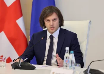 “თბილისი-ბათუმის რკინიგზის რეაბილიტაციის შედეგად, 1.5 საათით შევამცირებთ მგზავრობის დროს თბილისიდან ბათუმამდე” – ირაკლი კობახიძე