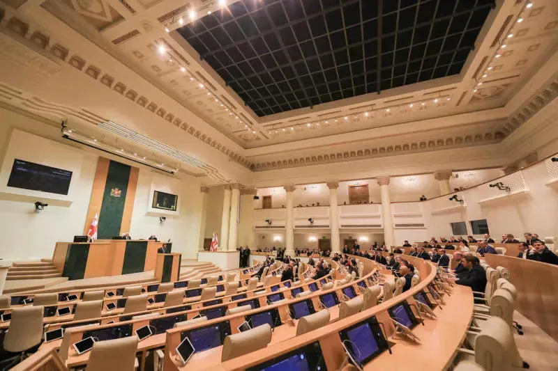 საგანმანათლებლო პროგრამების კრედიტების რაოდენობის ცვლილება 2025 წლის 1-ელი სექტემბრიდან ჩარიცხულ ბაკალავრიატის სტუდენტებზე გავრცელდება