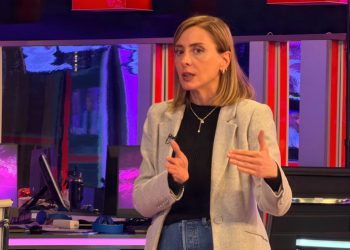 “პარტიების აკრძალვაზე საუბარი ხალხის პრობლემებიდან ყურადღების გადატანაა” – ხატია დეკანოიძე