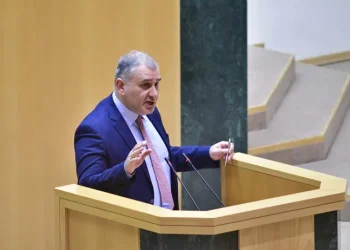 “ჩვენი მიზანია, რომ მაქსიმალურად შემცირდეს მოქალაქეებს შორის აღქმა იმისა, რომ საზღვარგარეთ მკურნალობა აღემატება იმას, რაც ხელმისაწვდომია საქართველოში” – მიხეილ სარჯველაძე