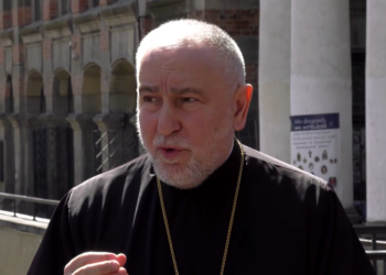 “პატრიარქის არჩევის პროცესში საერო პირები არ უნდა ჩაერიონ, საკითხი სინოდს უნდა მივანდოთ” – მამა გიორგი ზვიადაძე