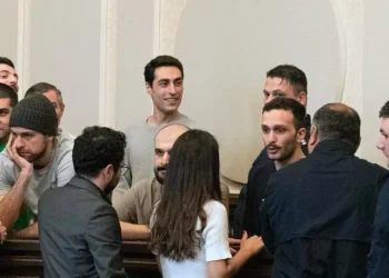 “აქციაზე ნიღბის გარეშე ვიყავი, რადგან პოლიციელებისგან განსხვავებით დასამალი არაფერი მქონდა” – ვალერი თეთრაშვილი