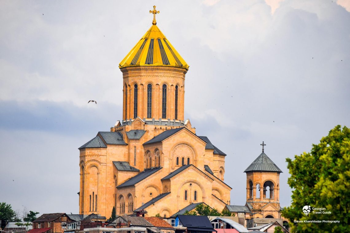 დღეს ტაძრებში დიდი ხუთშაბათის მსახურება შესრულდება