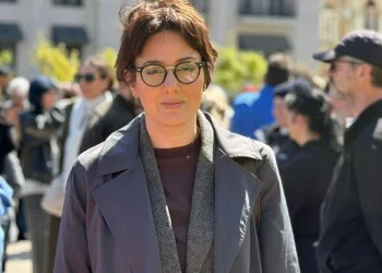 “მესამე თვეა მშობლები უშედეგოდ იბრძვიან შვილების სიცოცხლისთვისა და ჯანმრთელობისთვის, ითხოვენ მედიკამენტს, მაგრამ არც პრემიერი და არც ჯანდაცვის მინისტრი არ ხვდება მათ, სამარცხვინოდ იმალებიან” – ქეთი თურაზაშვილი