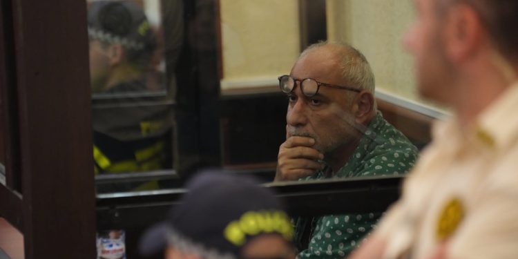 ზვიად რატიანი, რომელსაც სასჯელის მკაცრი რეჟიმის პირობებში მოხდა განესაზღვრა, ციხიდან ღია წერილს აქვეყნებს