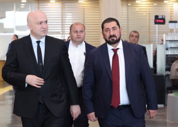 სულხან თამაზაშვილმა მომსახურების სააგენტოს თანამშრომლებს ახალი ხელმძღვანელი წარუდგინა