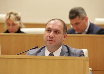 “დიპლომატიის აკადემია კონკრეტულ ფუნქციას შეასრულებს, თუ იქნება თანხვედრა გარკვეულ მიმართულებებთან, იმოქმედებს პრინციპი – „ერთი ქალაქი, ერთი ფაკულტეტი” – გივი მიქანაძე