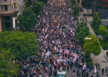 პარლამენტის მიმართულებით მსვლელობა იმართება – რა ვითარებაა რუსთაველის გამზირზე