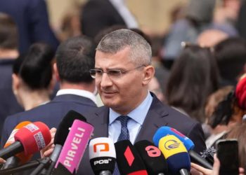 “როდესაც იდენტობაზე, ეროვნულობაზე და ტრადიციებზეა საუბარი, ამ შემთხვევაში პოზიცია შეუვალია” – რას აცხადებს მამუკა მდინარაძე ოჯახის სიწმინდის დღესთან დაკავშირებით?