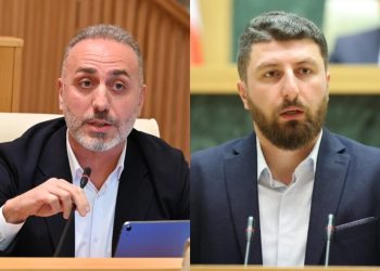 ხმაური პარლამენტში – ერთმანეთს გახარიას გუნდის წევრები და “ქართული ოცნების” დეპუტატები დაუპირისპირდნენ