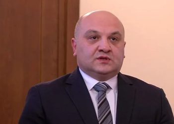 “ჯანსაღ კრიტიკასა და ღირსების შემლახველ, შუღლის გამაღვივებელ შეფასებებს შორის უდიდესი სხვაობაა და ამას რეაგირება სჭირდება” – ალექსანდრე დარახველიძე