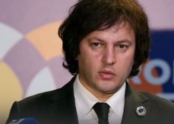 “ჩვენ გვახსოვს, როგორი კამპანიები წარმოებდა რეჟიმის პირობებში ეკლესიის წინააღმდეგ – თვითონ ურიგებდნენ სასულიერო პირებს ჯიპებს და შემდეგ თვითონვე წევდნენ ხოლმე კამპანიას ამ ჯიპებთან დაკავშირებით” – ირაკლი კობახიძე