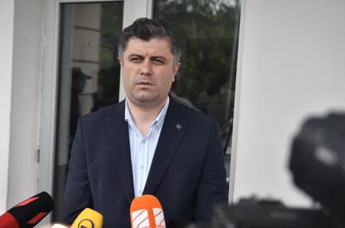 “როდესაც მინისტრის მოადგილე ამ განცხადებას აკეთებს, გვინდა ვიფიქროთ, რომ ის შეცდომაშია შეყვანილი და ამას განზრახ არ აკეთებს…” – პაპუნა ლოცულაშვილის ადვოკატი დარახველიძეზე