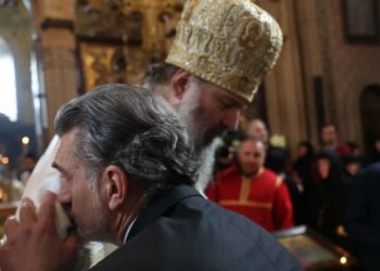 მიხეილ ყაველაშვილი მეუფე შიოს სრულიად საქართველოს კათოლიკოს-პატრიარქად არჩევას ულოცავს