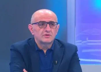 “ჩემი არჩევანი სტრატეგიული შენობის დაკავება რომ ყოფილიყო, მომღერალთან ერთად ამას არ დავაორგანიზებდი” – ლაშა ბერიძე