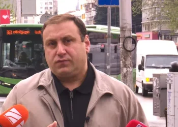 “თბილისის მთავარი პრობლემა საცობი და პარკირებაა, ამ ყველაფრის უკან კი კალაძის კორუფცია დგას, ვინაიდან ფული არსებობდა, მაგრამ საქმე არ გაკეთდა და ფული გაიფლანგა” – ლაშა ფარულავა