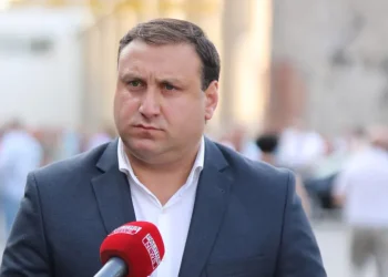 “ქვეყანაში ერთადერთი ლეგიტიმური პირი შიო მესამეა – დაპირისპირება უნდა დავასრულოთ, მნიშვნელოვანია, პოლიტიკური პატიმრების გათავისუფლებაც და დარწმუნებული ვარ, ახალი პატრიარქი, იზრუნებს ამ გამოწვევებზე” – ლაშა ფარულავა