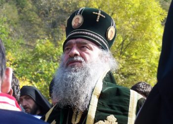 “საერო დიპლომიც დაკარგულია და სასულიეროც” – მეუფე იობი