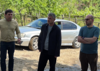 წალენჯიხის მუნიციპალიტეტის სოფელ ლესალეში მოსახლეობა “ძლიერი საქართველო-ლელოს” ლიდერს, ირაკლი კუპრაძეს შეხვდა