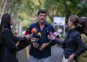 კახა კალაძე გერმანიის ქალაქ ზაარბრიუკენის მიერ თბილისთან ყველანაირი ოფიციალური კავშირის გაწყვეტასთან დაკავშირებით, გერმანელ ხალხს „სამძიმრის წერილით“ მიმართავს