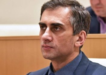 “ცდილობენ იმედს ხელი შეუშალონ საზოგადოებამდე სიმართლის მიტანაში” – კახიანი ევროპარლამენტზე
